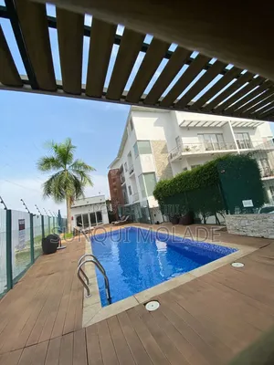 3bdrm Apartment in Banana Island for rent