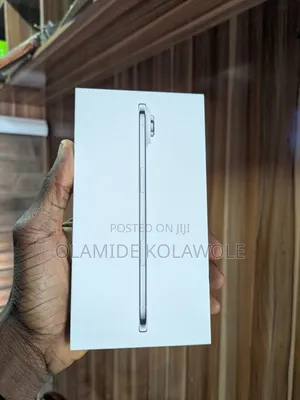 New Apple iPhone Air 256 GB White