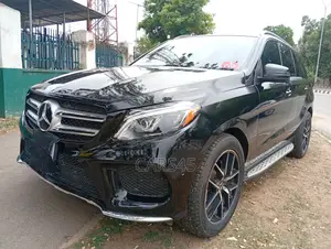 Mercedes-Benz M Class 2012 Black