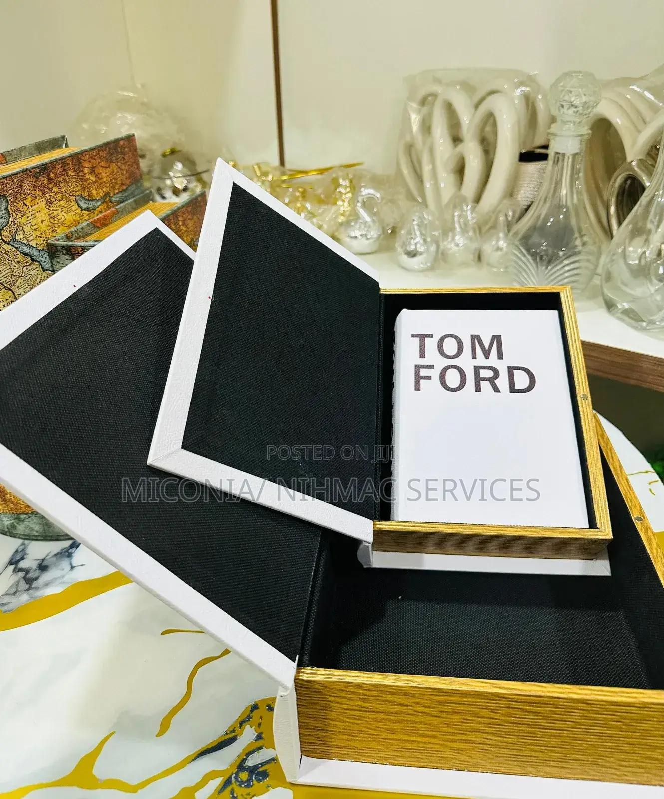 3-in-1 Wooden Faux Book Décor Set