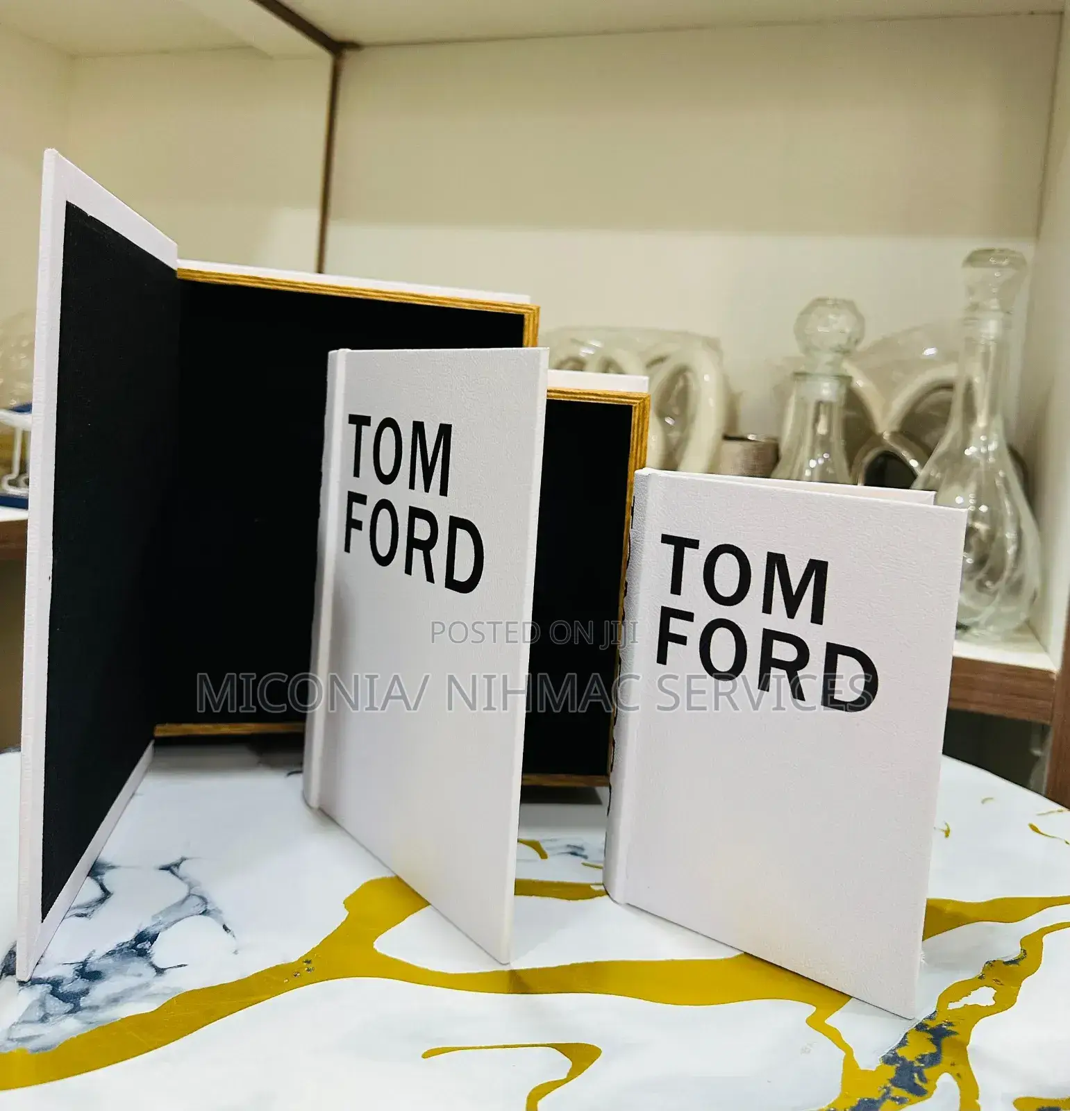 3-in-1 Wooden Faux Book Décor Set