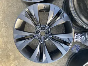 Alloyed Wheel
