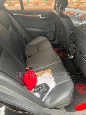 Mercedes-Benz C300 2008 Black