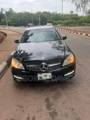 Mercedes-Benz C300 2008 Black