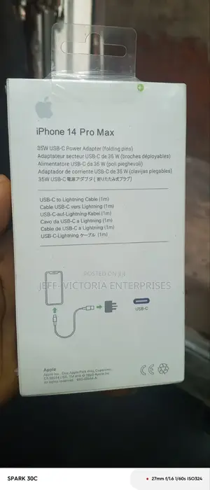 iPhone 14 Pro Max Charger
