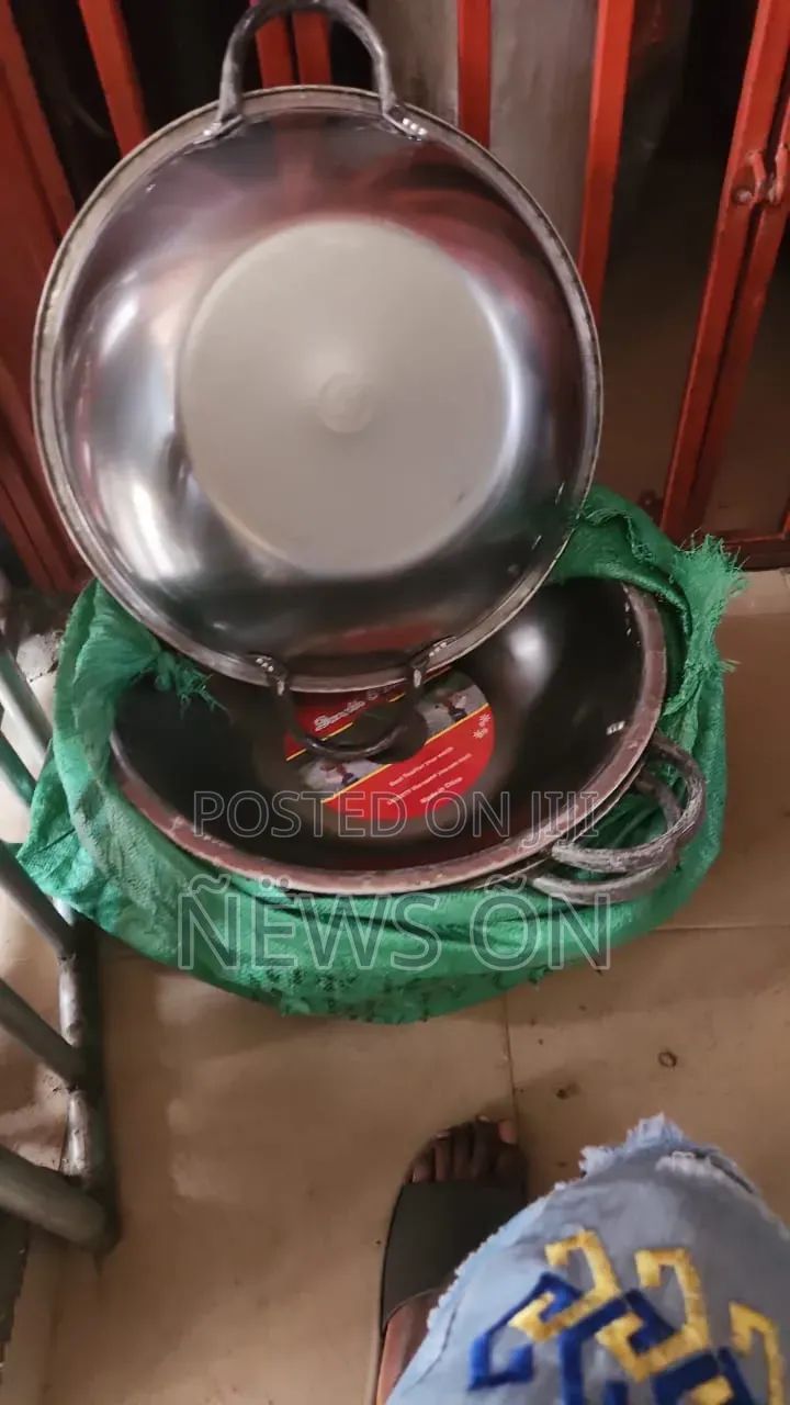 Metal Head Pan