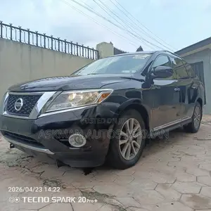 Nissan Pathfinder SL 4dr FWD (3.5L 6cyl) 2016 Black