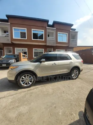 Ford Explorer Limited 4dr 4x4 (3.5L 6cyl 6A) 2012 Ivory