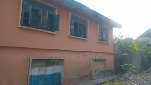 20bdrm House in Back Of Babalegba, Abeokuta North for sale