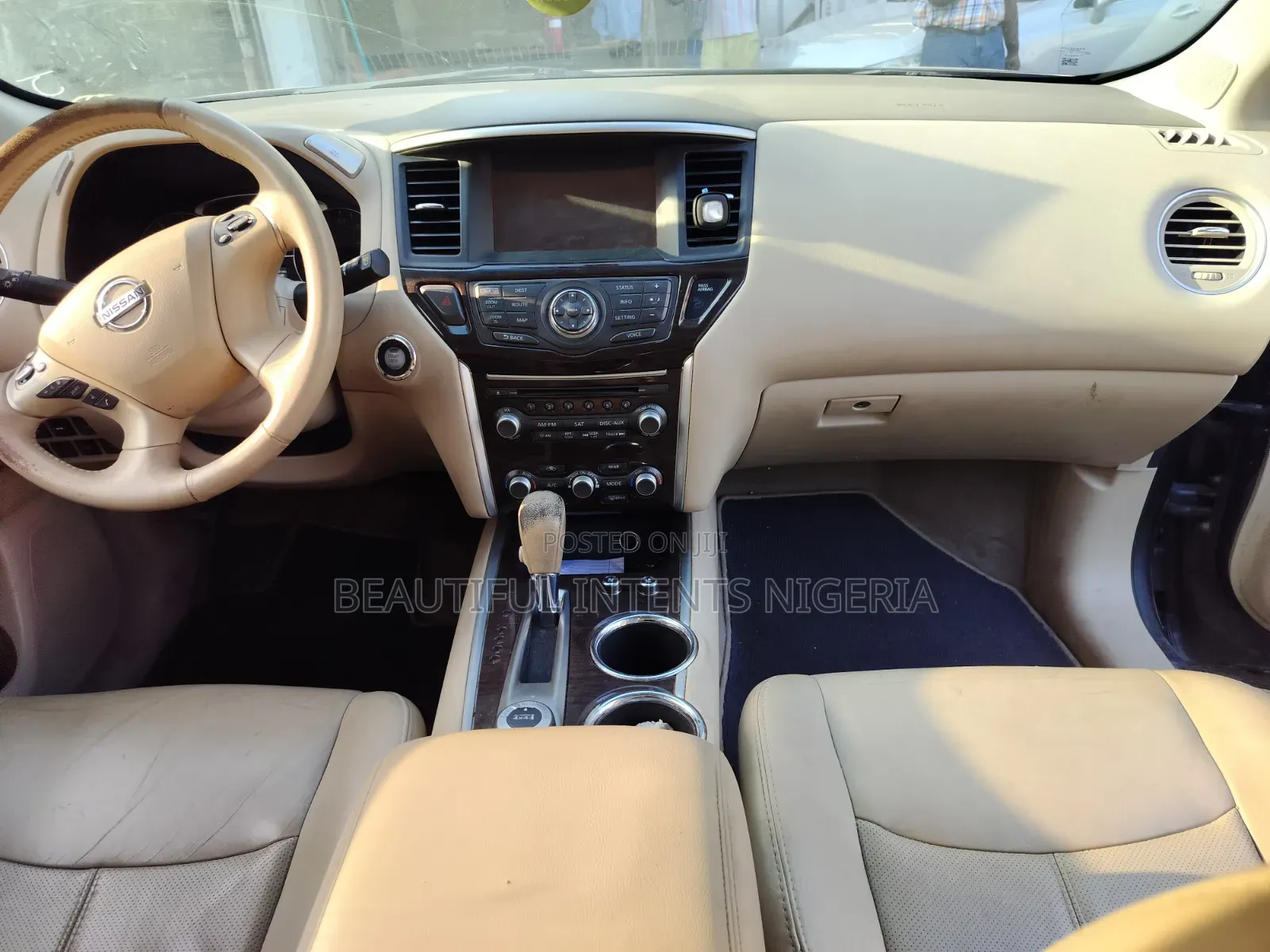 Nissan Pathfinder Platinum 4x4 2013 Gray