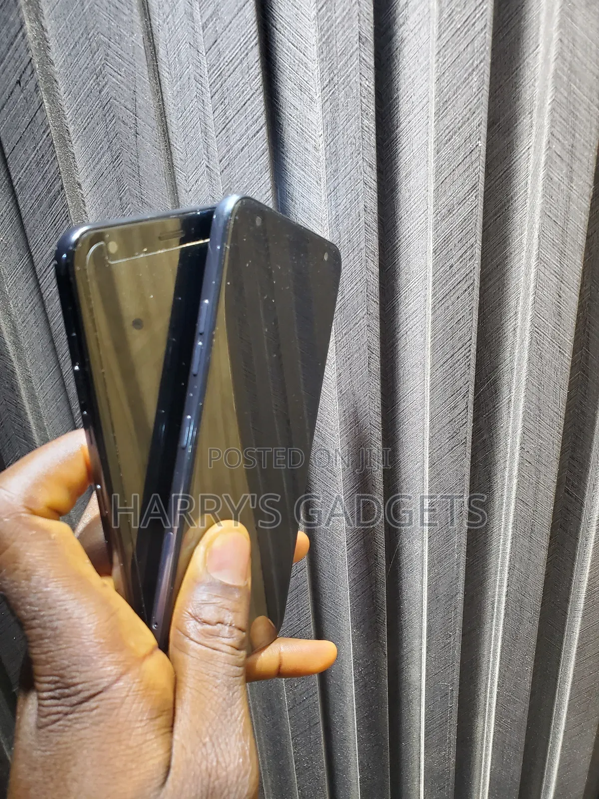 LG X4 16 GB Black