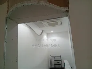 Professional Plaster Board Installer