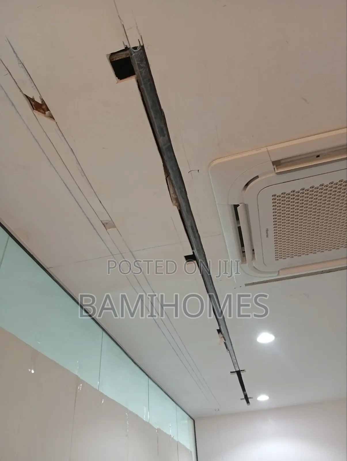 Professional Plaster Board Installer