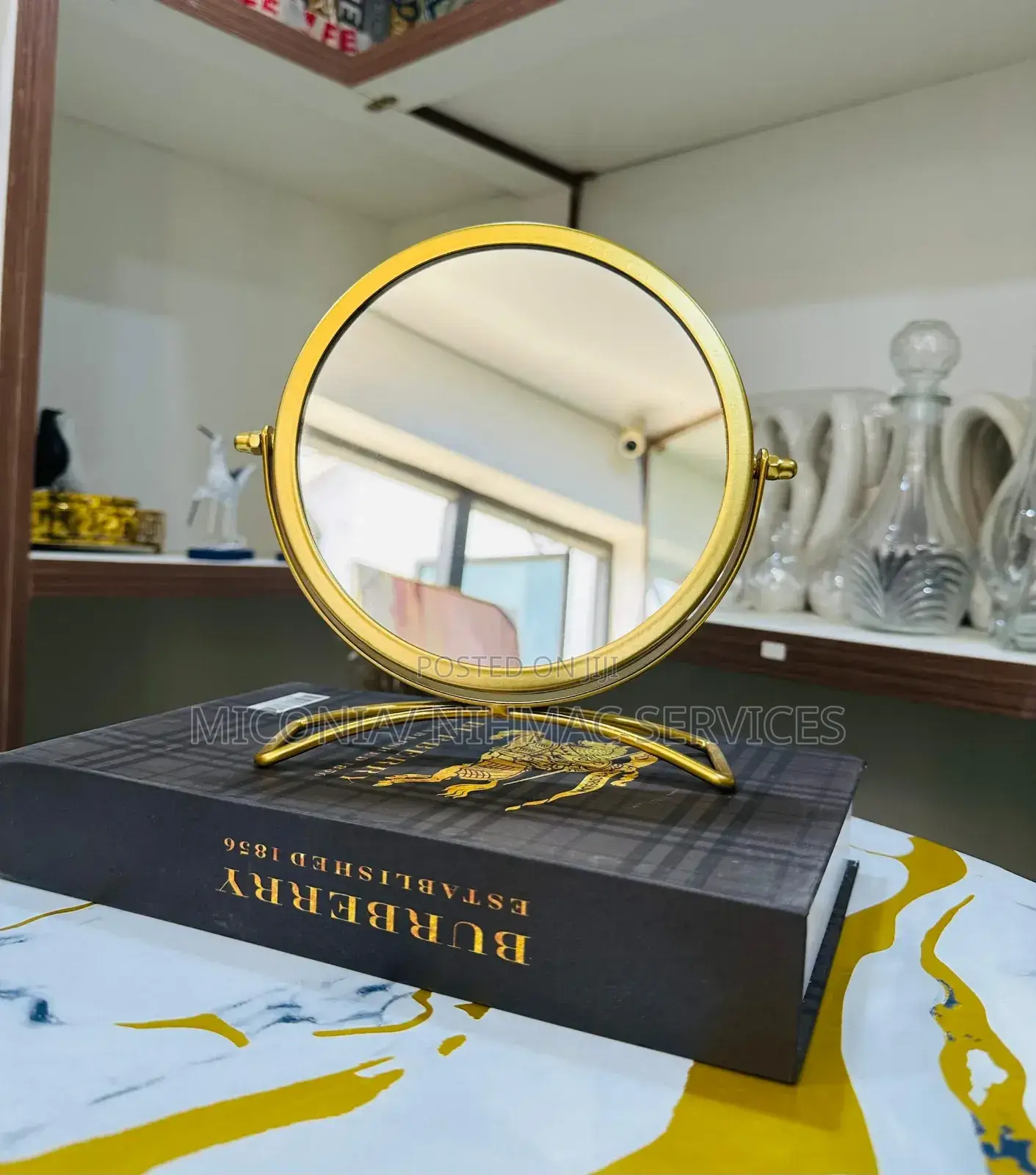 Luxury Gold Tabletop Vanity Mirror