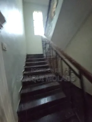 4bdrm Duplex in Magodo Phase for rent