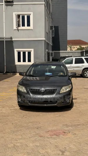 Toyota Corolla 2009 Gray