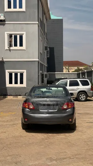 Toyota Corolla 2009 Gray