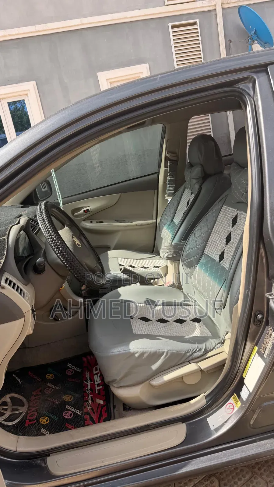 Toyota Corolla 2009 Gray