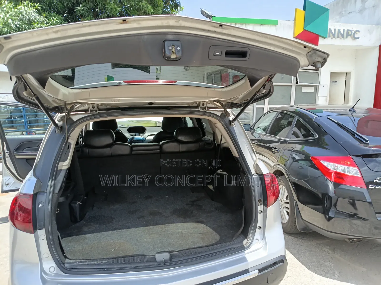 Acura MDX 2010 Silver
