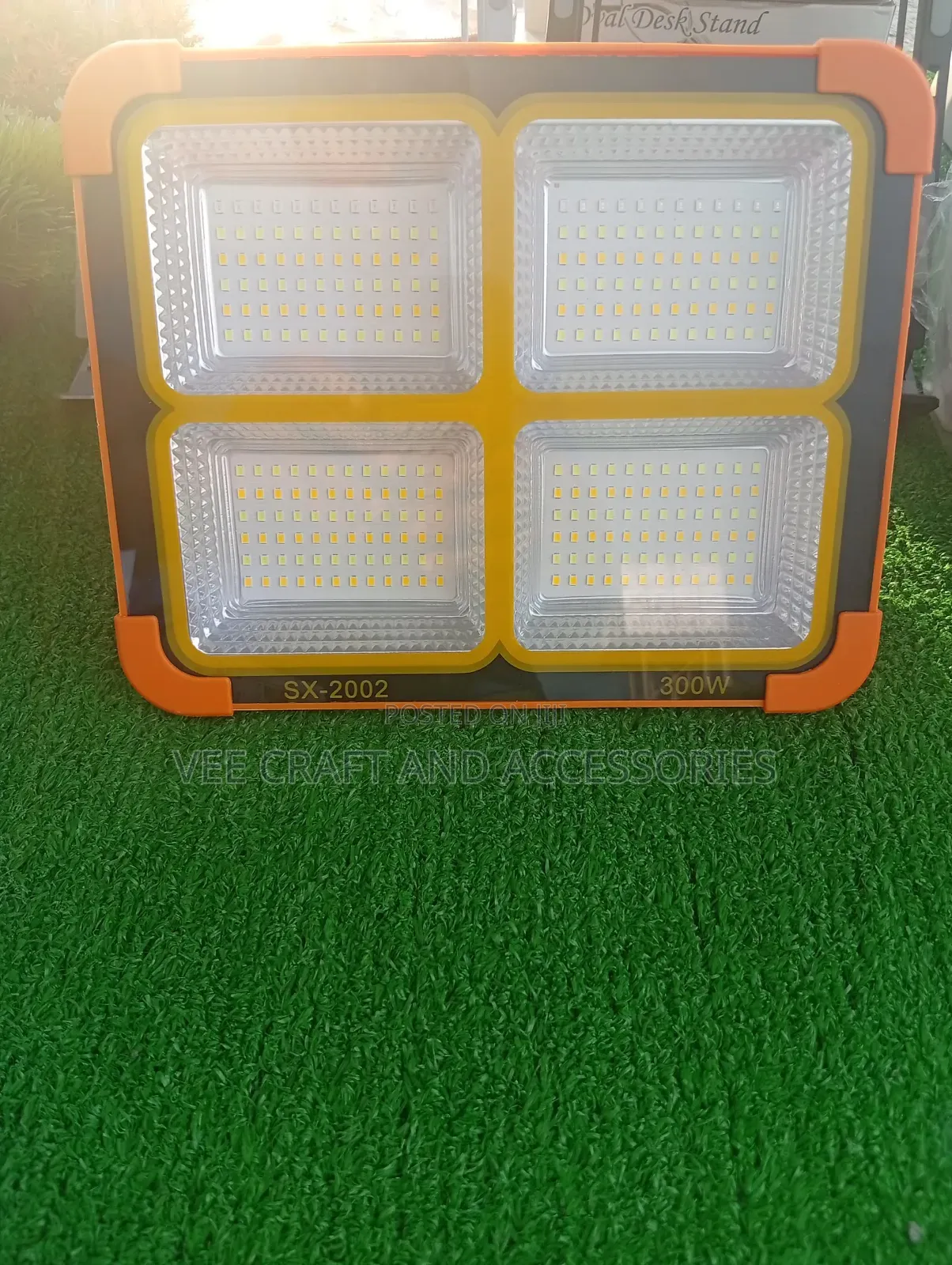 Solar Led Charginf Lithium Battery Light