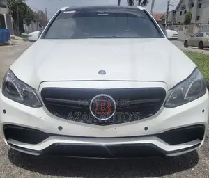 Mercedes-Benz E63 2010 White