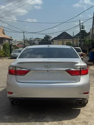 Lexus ES 350 FWD 2013 Silver