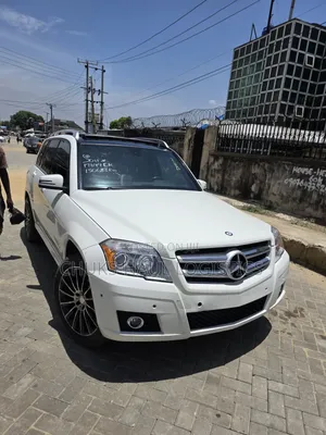 Mercedes-Benz GLK-Class 350 4MATIC 2011 White