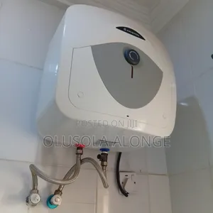 3 Bedrooms Shared Apartment