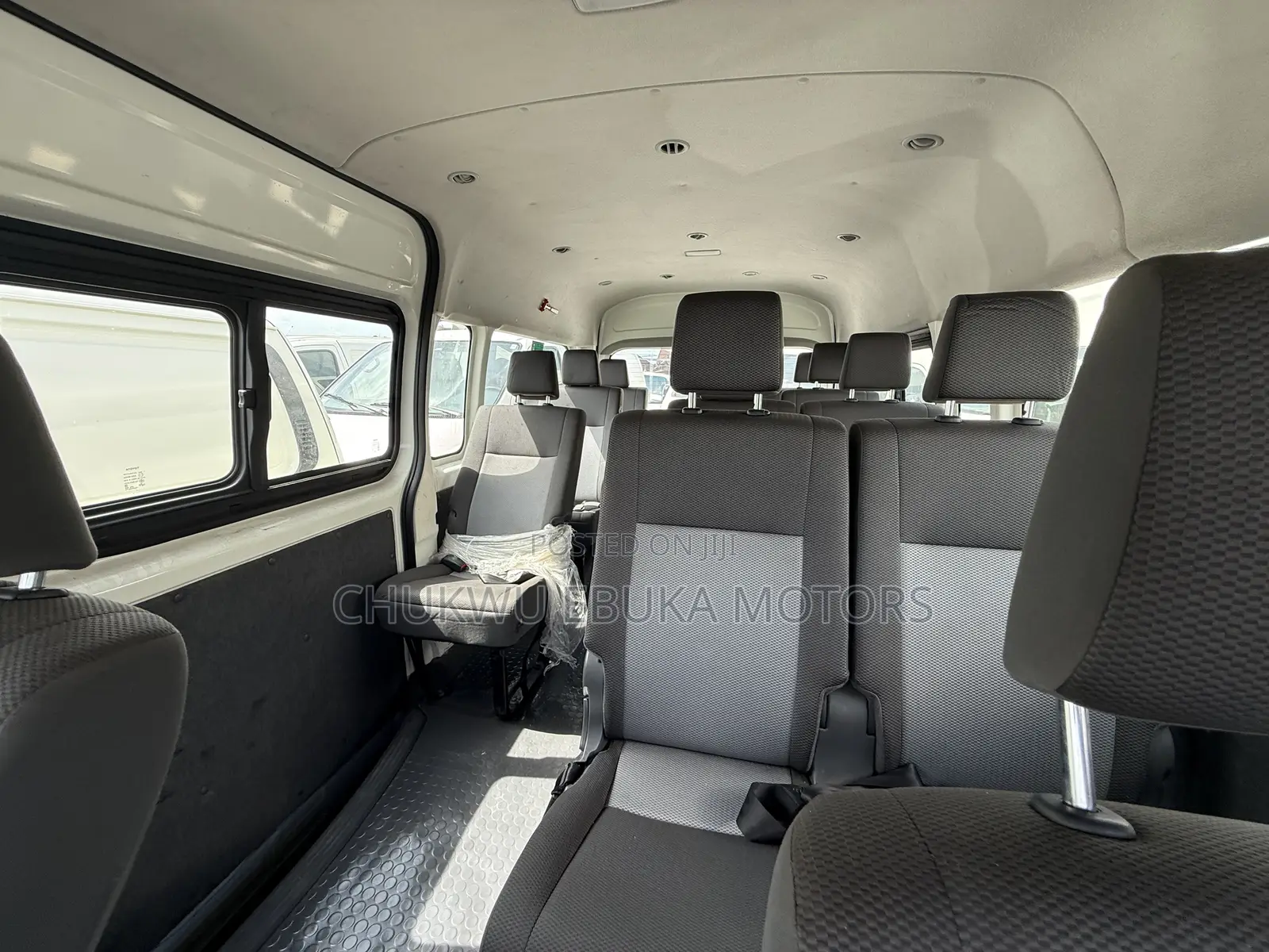 Toyota Grand HiAce 2024 White