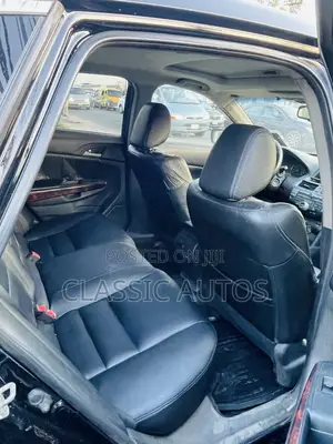 Honda Crosstour 2010 Black
