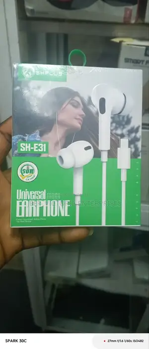 Shplus Universal Earphone