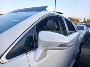 Toyota Venza XLE 2015 White