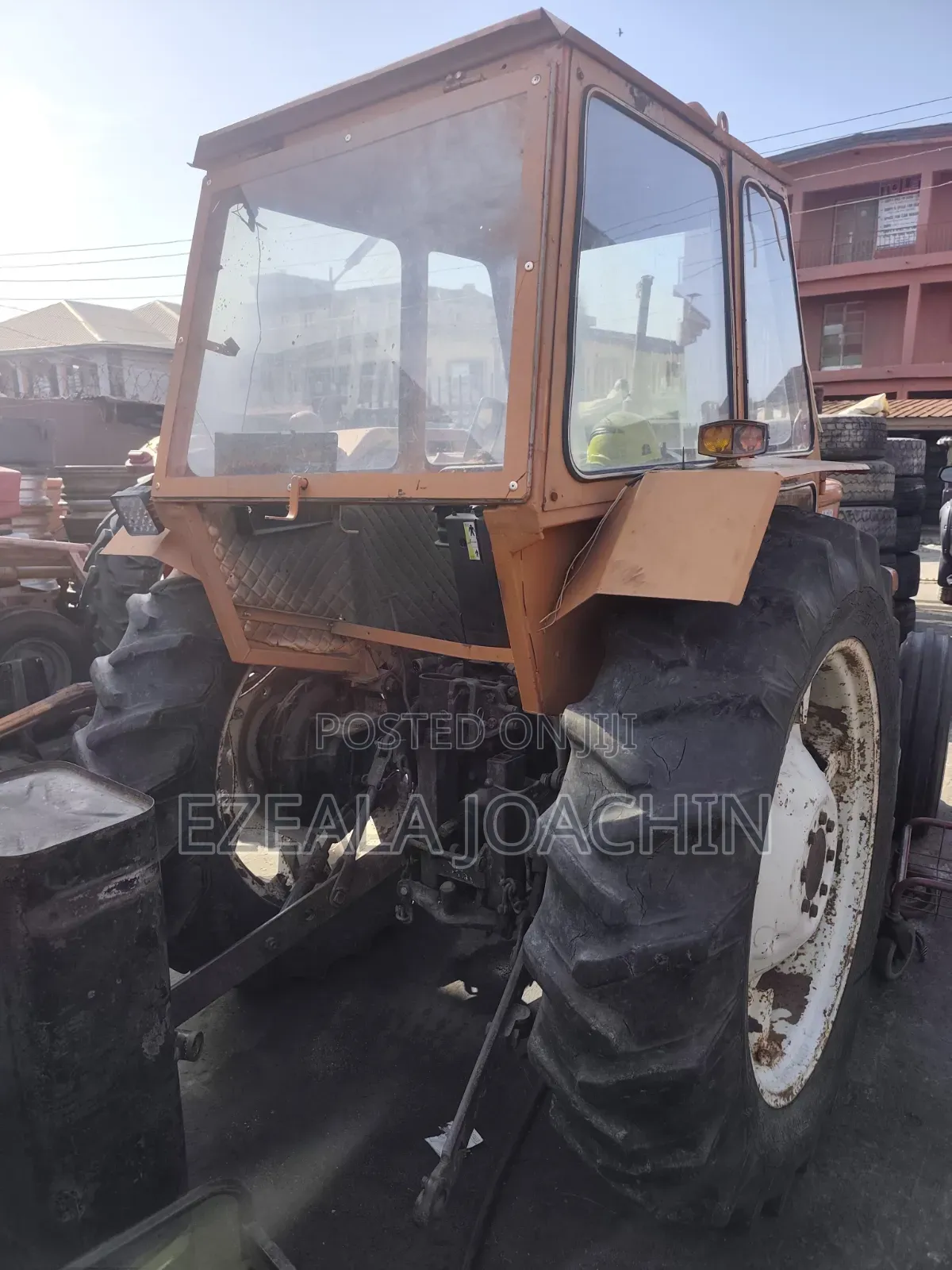 Flat Tractor 600
