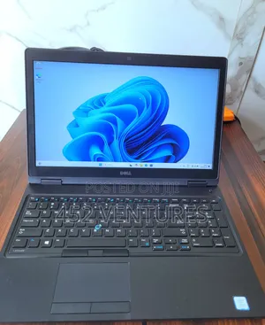 Laptop Dell Latitude 5580 8GB Intel Core i5 SSD 128GB