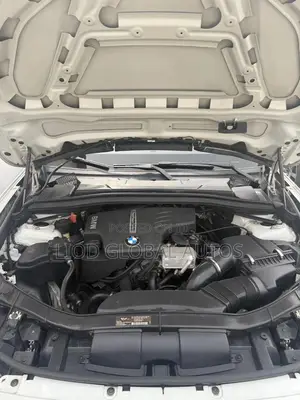 BMW X1 sDrive28i 4dr SUV (2.0L 4cyl Turbo 8A) 2014 White