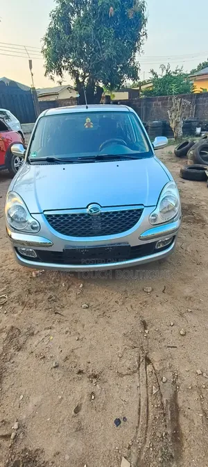 Daihatsu Sirion 1.3 2005 Silver