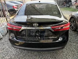 Toyota Avalon Touring FWD Sedan (3.6L 6cyl 6A) 2016 Black