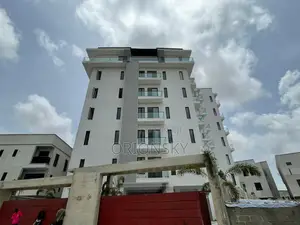 2bdrm Apartment in Freedom Way, Lekki Phase 1 for sale