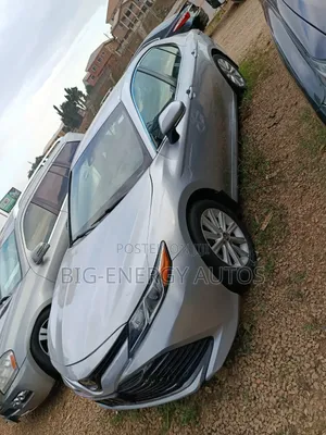 Toyota Camry LE FWD 2020 Silver