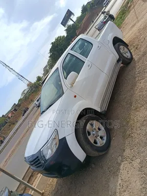Toyota Hilux SR5 4x4 2017 White