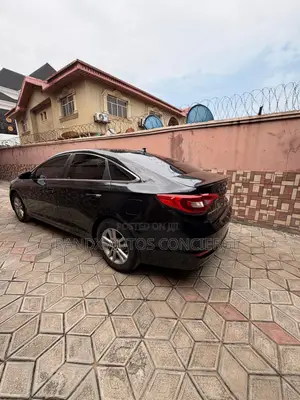 Hyundai Sonata Sport Sedan FWD (2.4L 4cyl 6A) 2016 Black