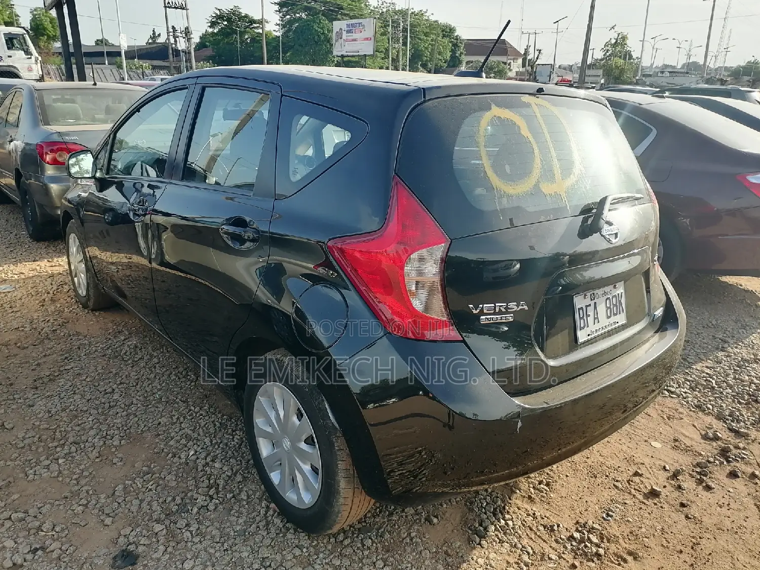 Nissan Versa 2014 Black