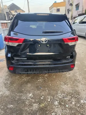 Toyota Highlander 2016 Black