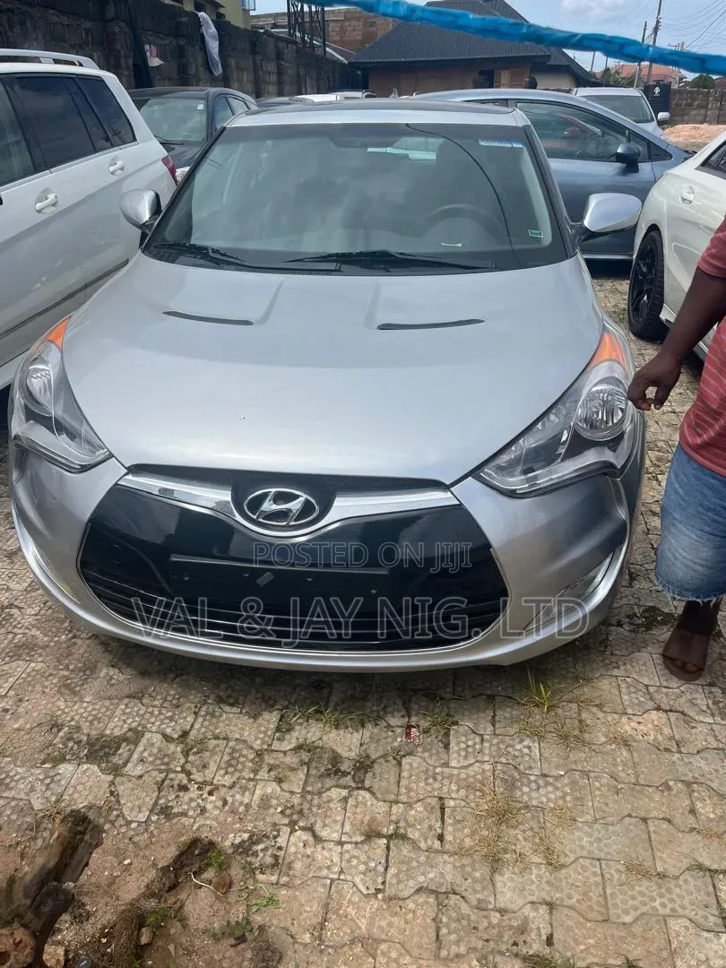 Hyundai Veloster Automatic 2012 Gray