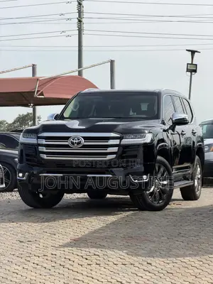 Toyota Land Cruiser 2023 Black