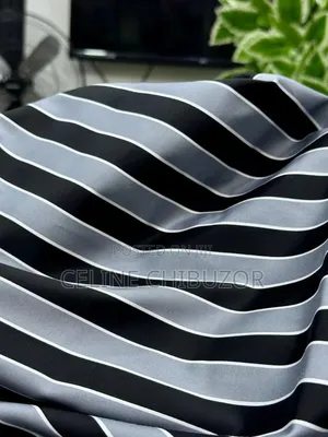 Maison Strips