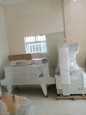 Semi Automatic Shrink Wrapping Machine
