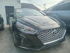 Hyundai Sonata Limited Sedan FWD (2.4L 4cyl 6A) 2017 Black