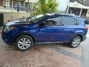 Toyota RAV4 Limited 4dr SUV AWD (2.5L 4cyl 6A) 2015 Blue
