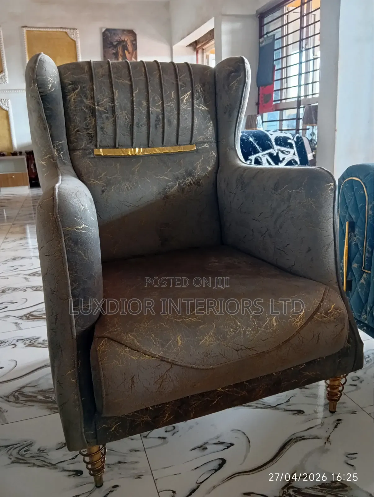 Luxdior Baron Sofa Collection